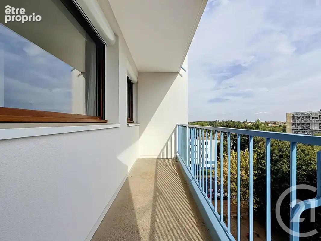 Appartement 1 pièce 29 m² à vendre à Chartres (28000) - photo 2