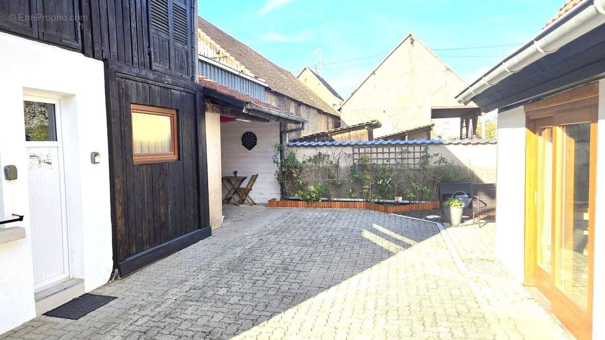 Maison à ILLKIRCH-GRAFFENSTADEN