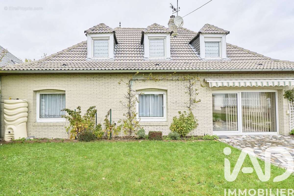 Photo 2 - Maison à FACHES-THUMESNIL