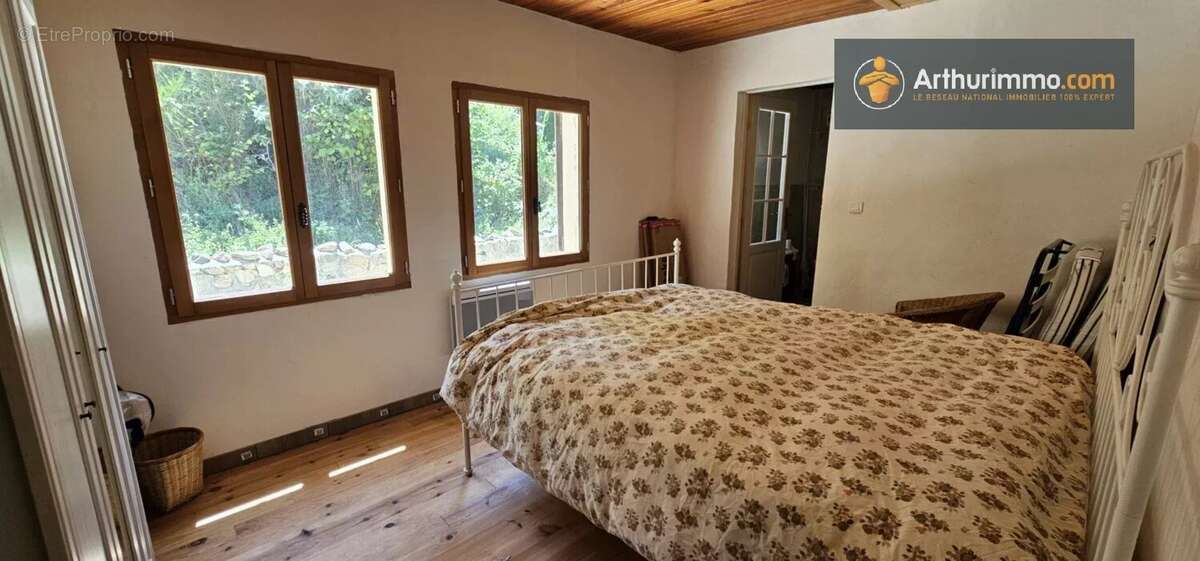 Maison à MONTFERRIER