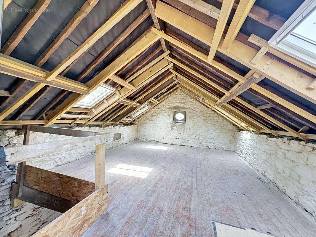 Maison en pierre 2 pièces 63 m2 proche Rance - photo 4