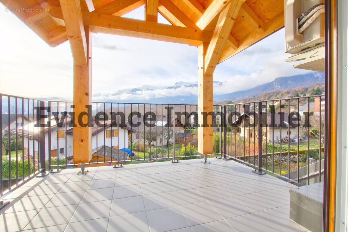 Appartement à GILLY-SUR-ISERE