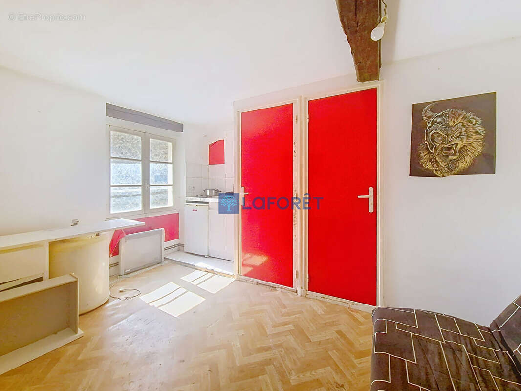 Appartement à PARIS-2E
