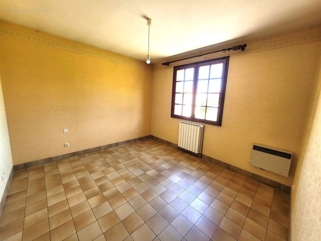Maison à MONTRABE
