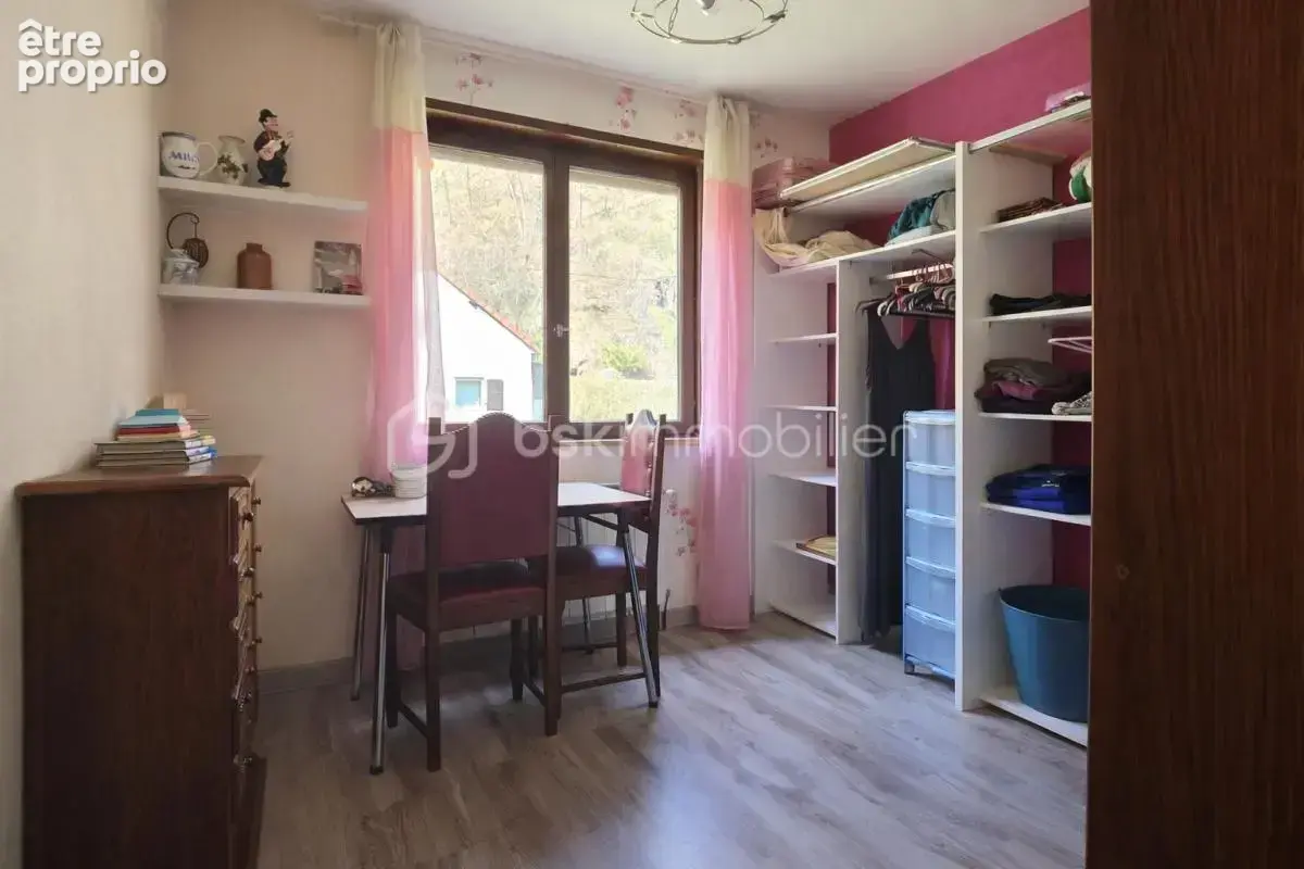 Maison de plain pied sur sous-sol avec un appartement, idéal pour un projet bi-famille ! - photo 6