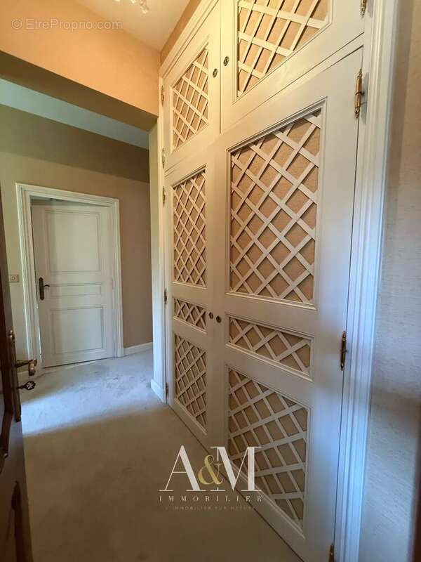 Villa T6 de 275 m² + sous-sol 180 m²/ 2548m² - photo 26