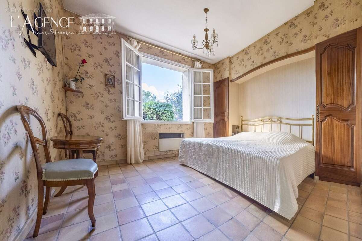 Maison à BOUC-BEL-AIR