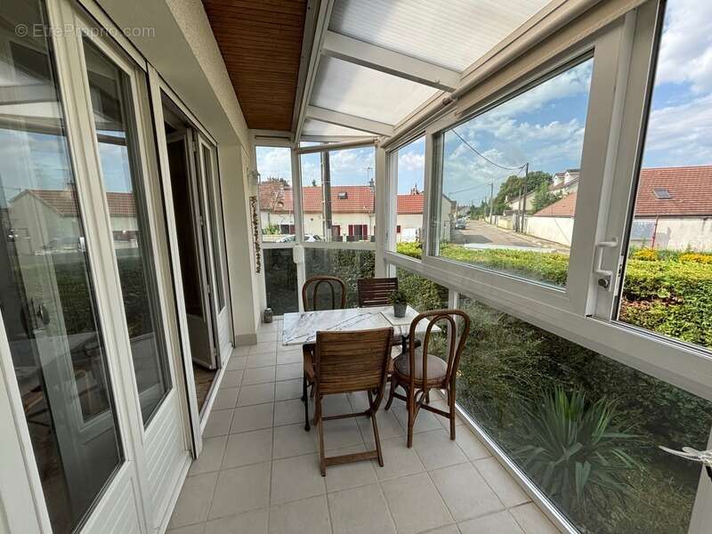 Maison à ARC-SUR-TILLE