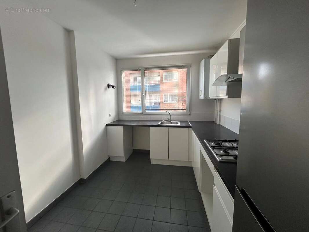 Appartement à MONTIGNY-LE-BRETONNEUX