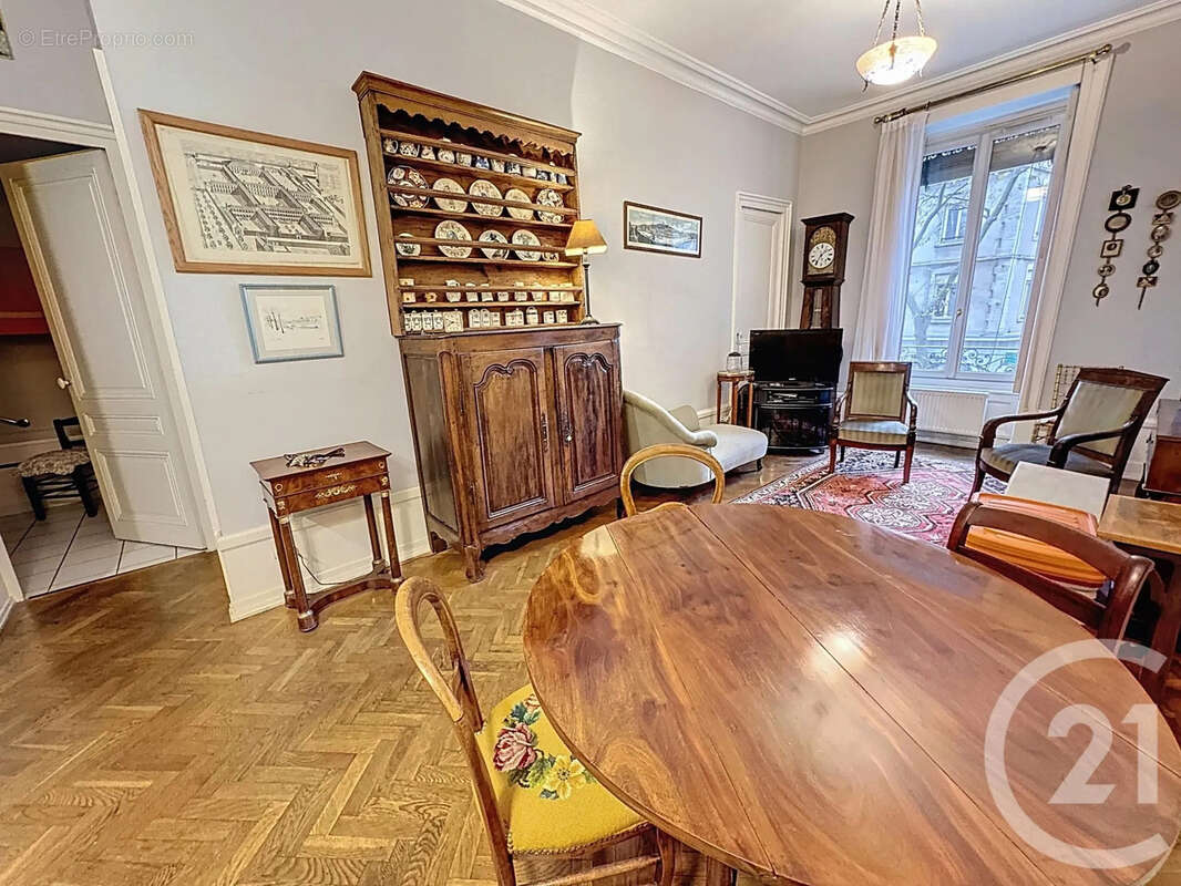 Appartement à LYON-3E