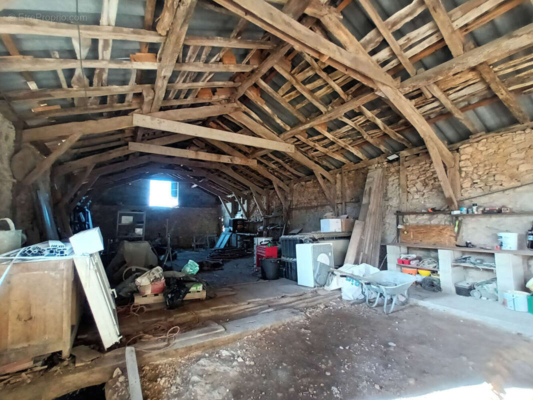 entre Maurs et Decazeville- Maison caractère avec dépendances. - photo 14