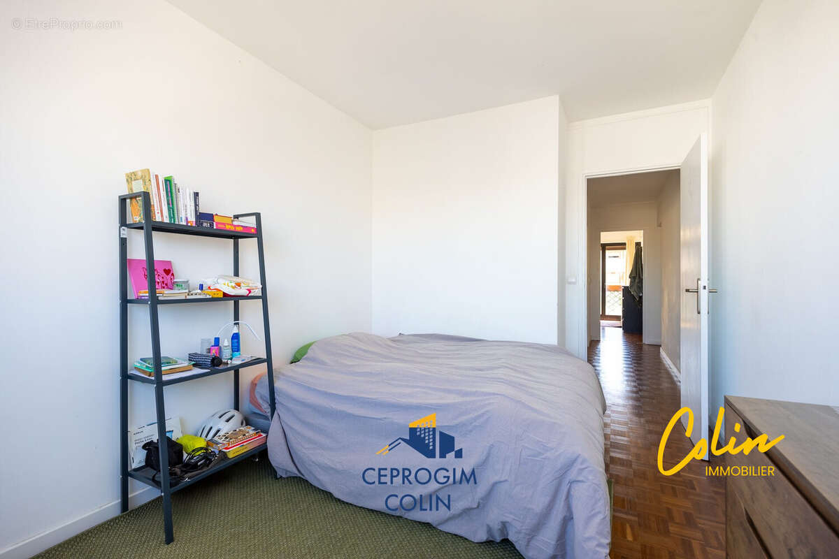 Appartement 106 m² à Marseille-6e  - photo 8