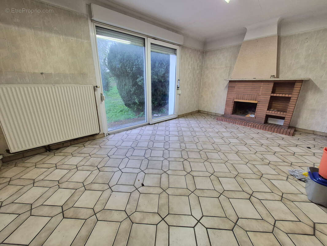 Maison à COURCELLES-LES-LENS