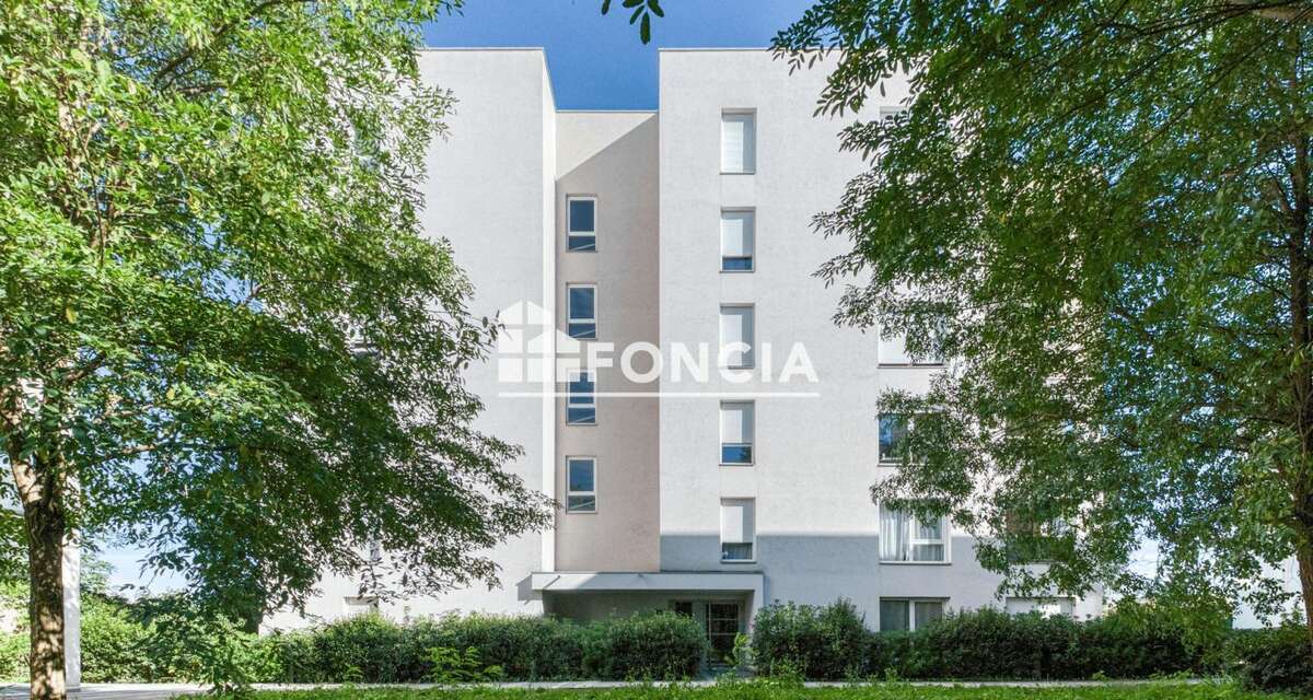 Appartement à VAULX-EN-VELIN