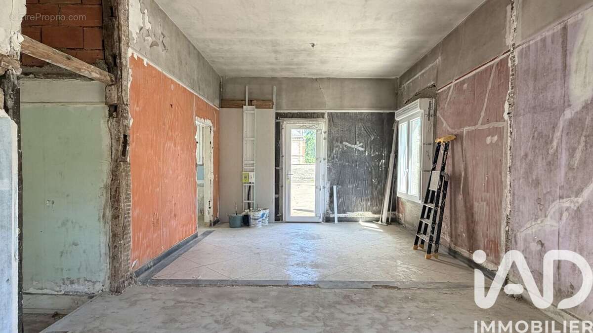 Photo 3 - Maison à SAINT-JULIEN-LES-VILLAS