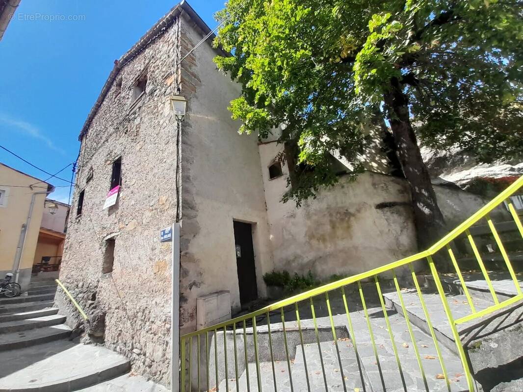 Maison de village 5p avec 2p indépendant, terrasse et 2 caves - photo 2