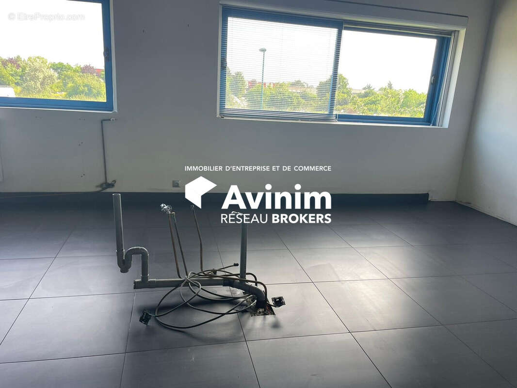 Commerce à SAINT-OUEN-L'AUMONE