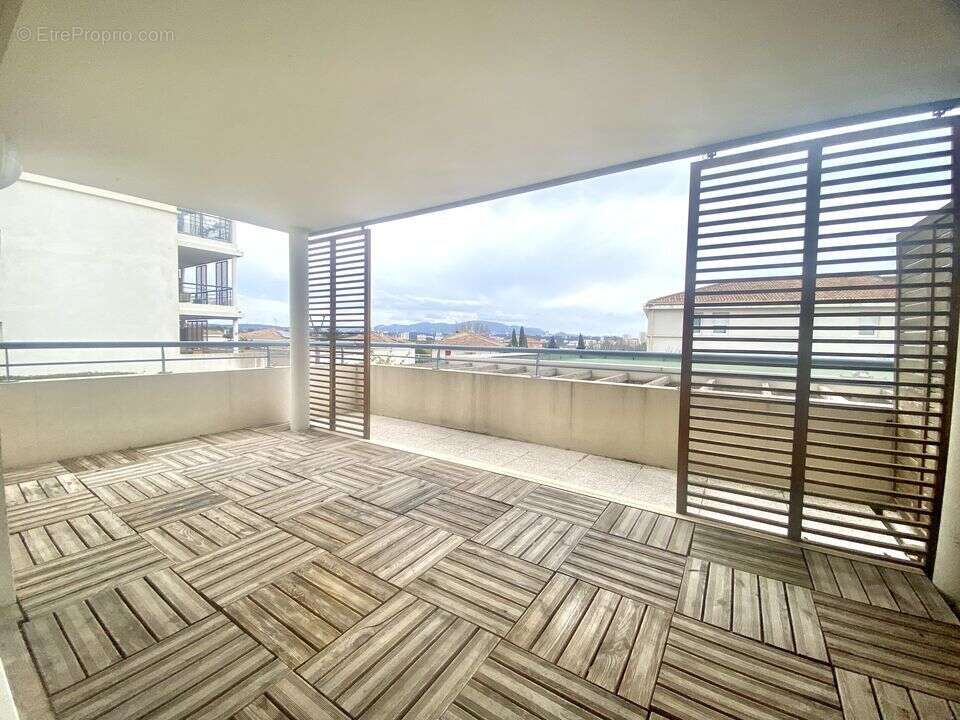 T3 / TERRASSE / PARKING / CHATEAU GOMBERT - Appartement à MARSEILLE-13E