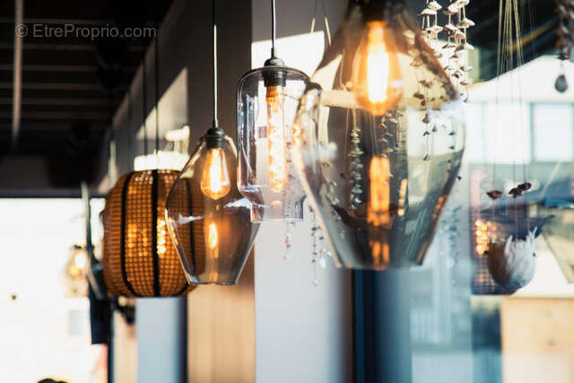 Commerce à AMBERIEU-EN-BUGEY