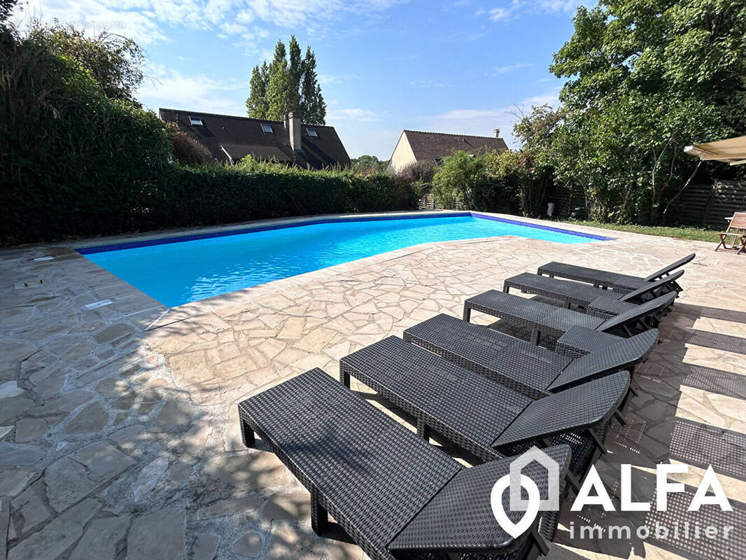 Maison à DEUIL-LA-BARRE