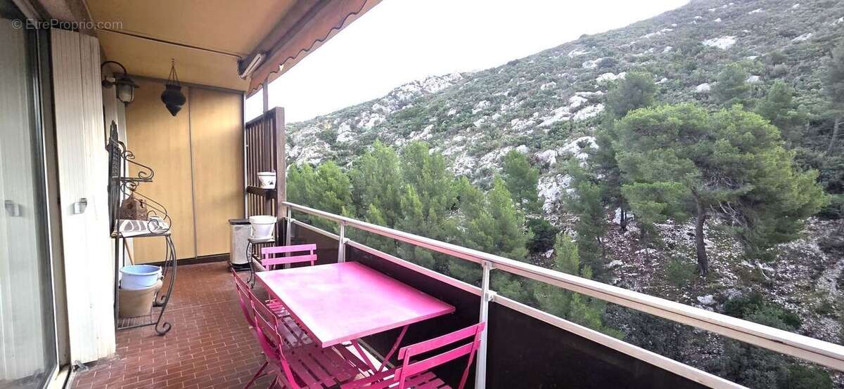 MARSEILLE 13010- A VENDRE- APPARTEMENT T3/4- - Appartement à MARSEILLE-10E