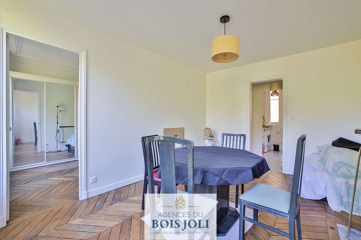 Appartement à PARIS-9E