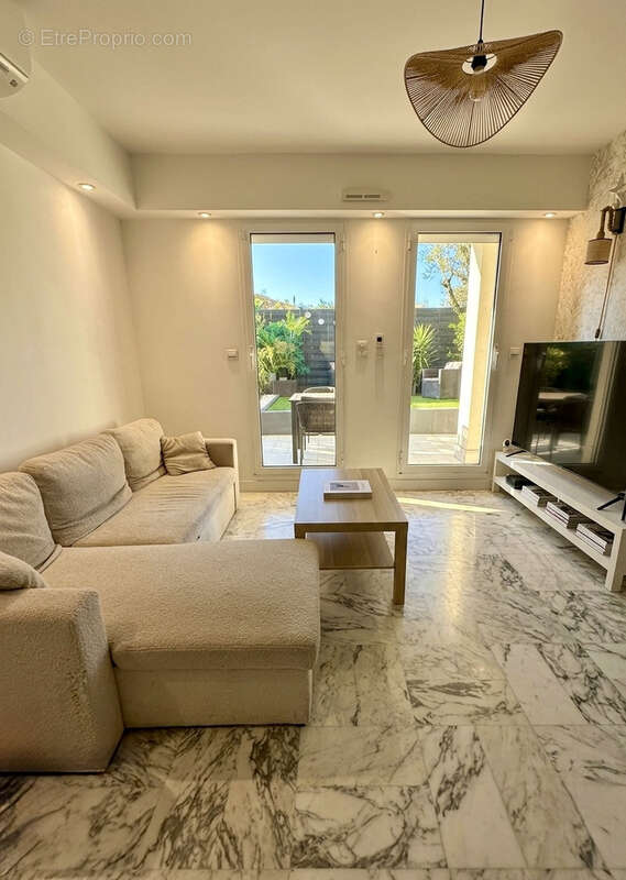NICE OUEST   2 pièces avec jardin, terrasse, cave et piscine - photo 8