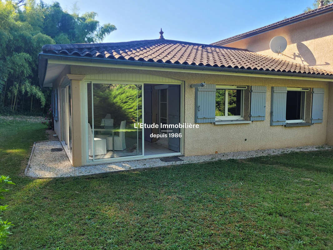 Maison à ROCHETAILLEE-SUR-SAONE