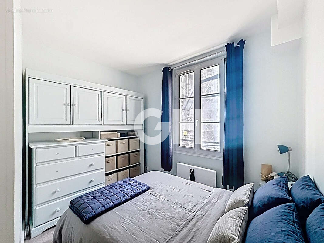 Appartement à PARIS-20E
