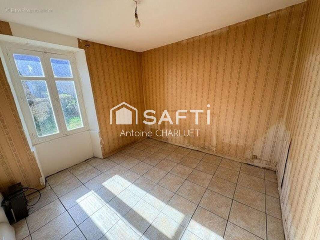 Maison 42 m² à Saulnay  - photo 4