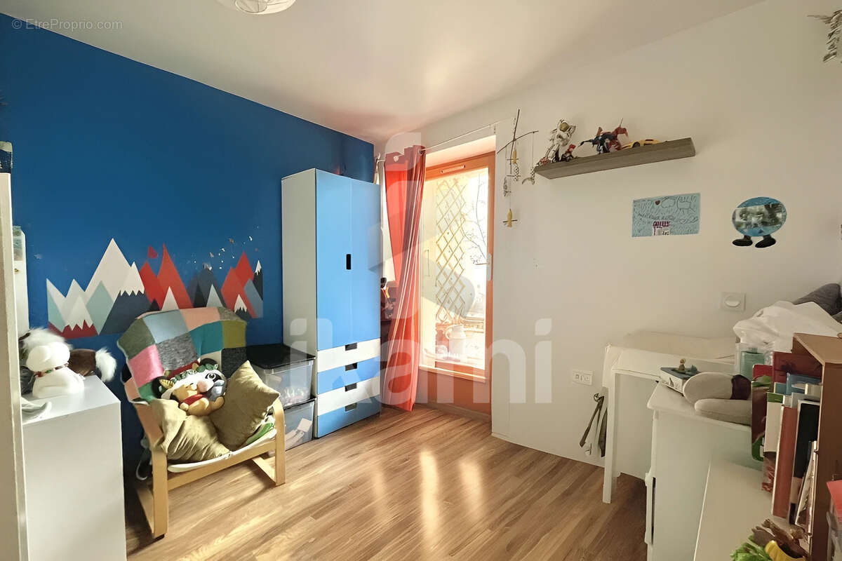 Appartement à GROISY