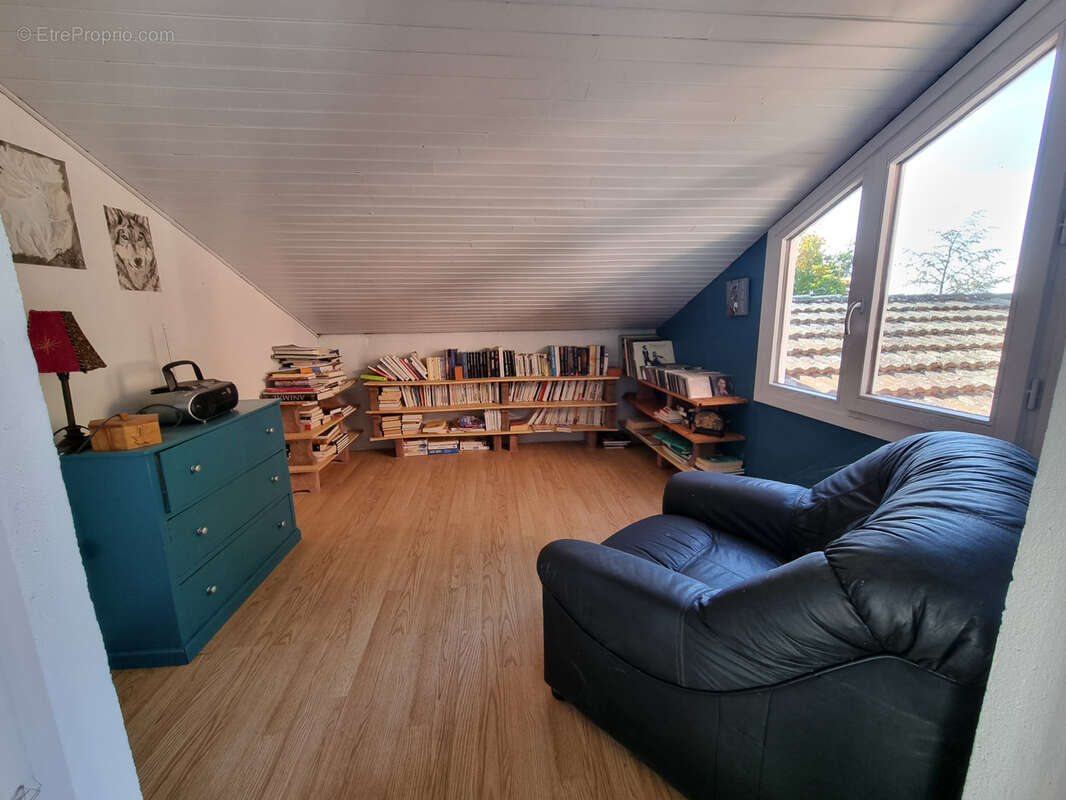 Maison à BELLEGARDE-EN-FOREZ