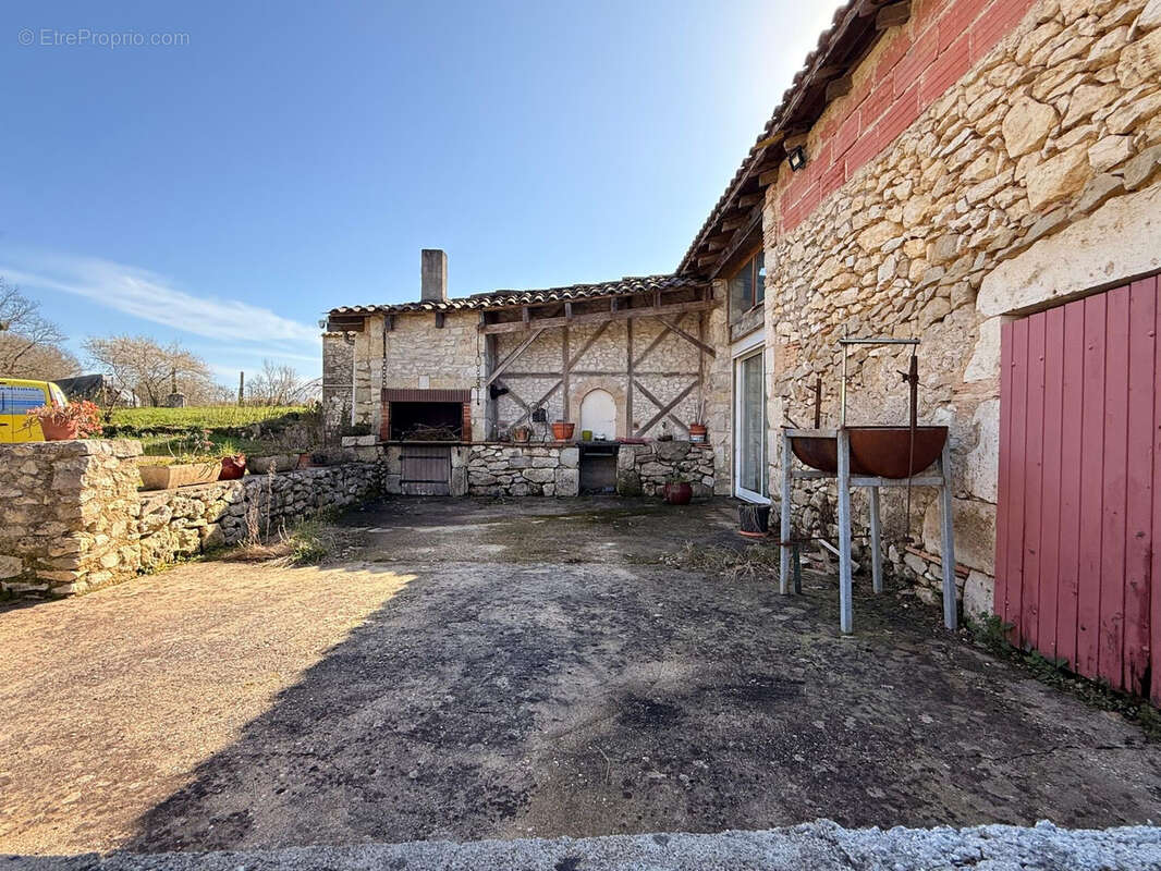 Maison à MONFLANQUIN