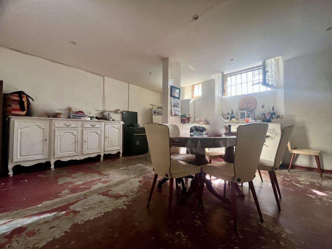 Maison à CASCASTEL-DES-CORBIERES