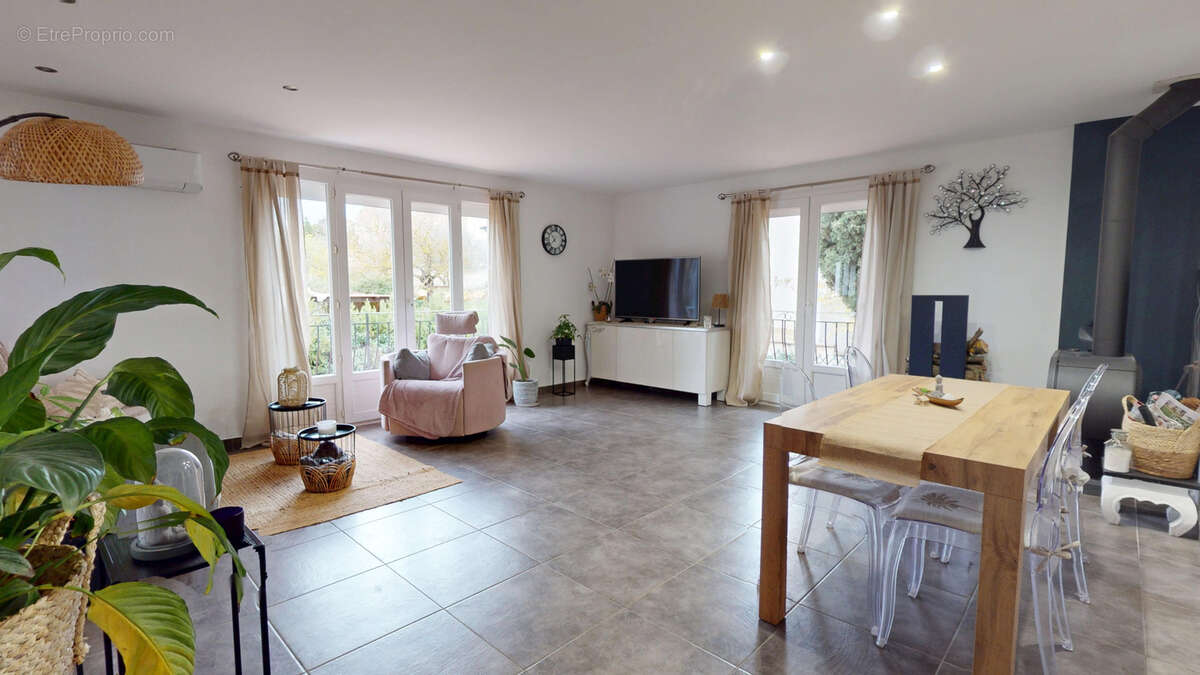 Maison à SALLES-D'AUDE