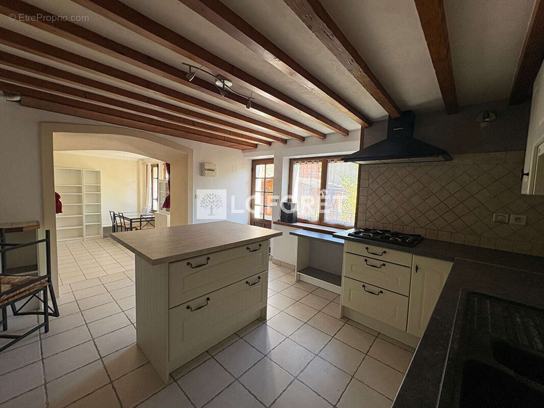 Maison à GAILLON-SUR-MONTCIENT