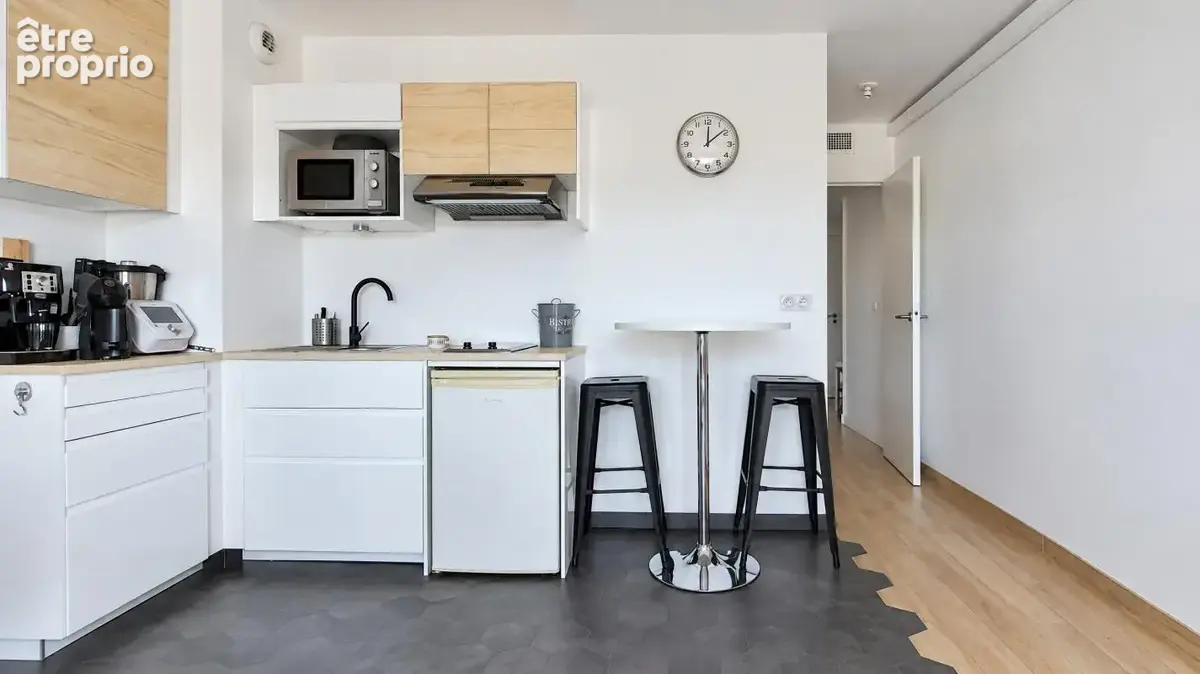 Appartement - 2 chambres - Balcon - Parking - photo 10