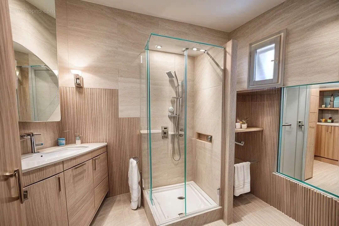 Maison à ENSUES-LA-REDONNE