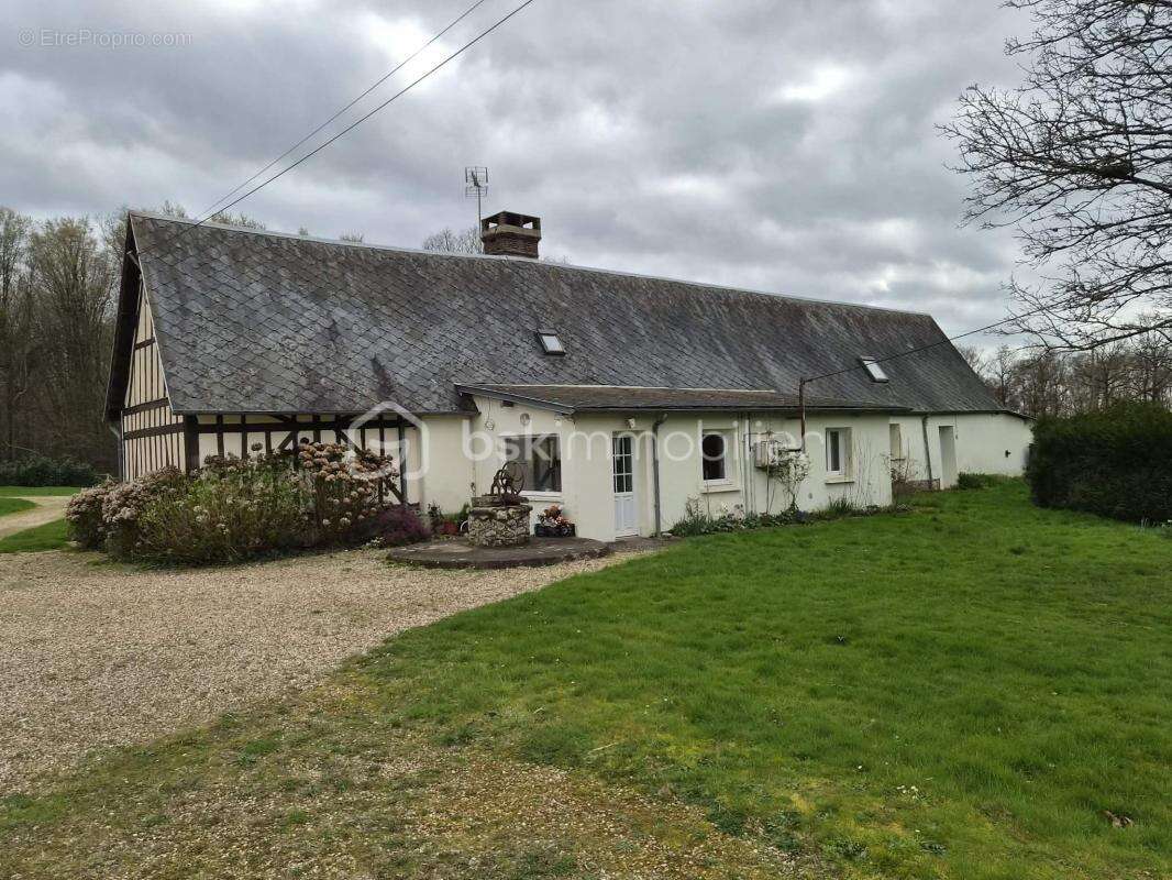 Charmante maison Normande avec dépendances et 3 Hectares de terrain - photo 18