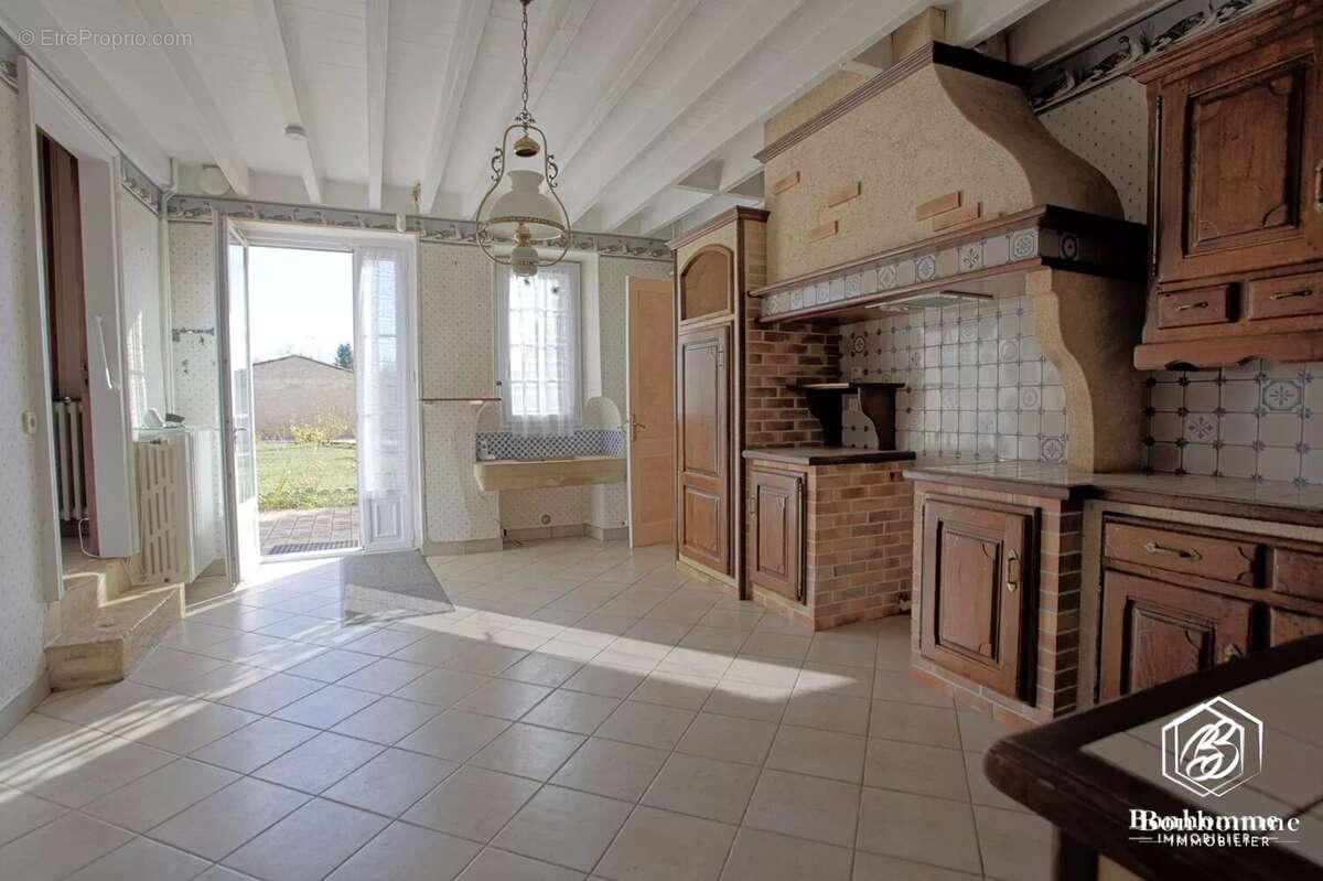 Maison à LANDIRAS
