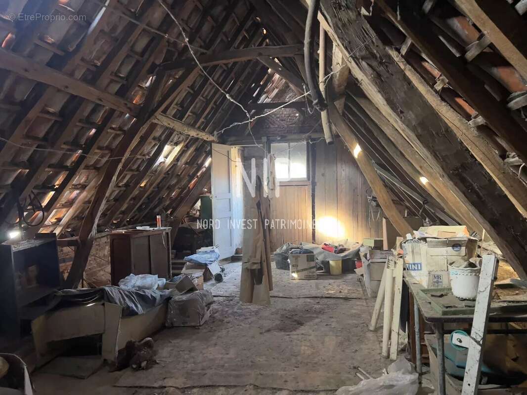 Maison à BOURGHELLES