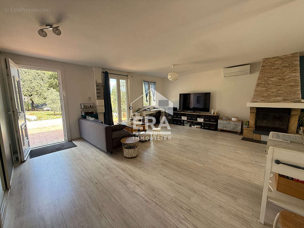 Maison 94m² à saint-maximin-la-sainte-baume - photo 11