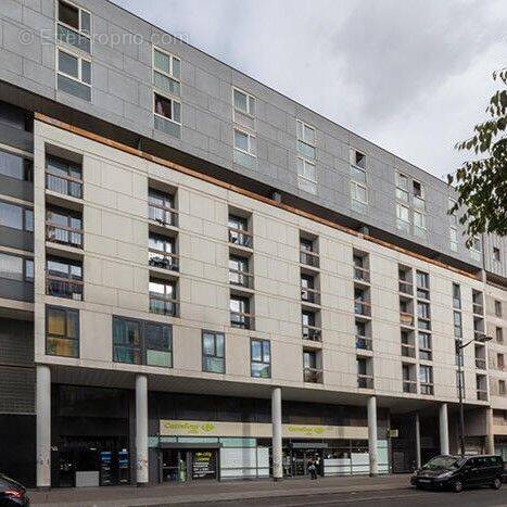 Appartement à PARIS-19E