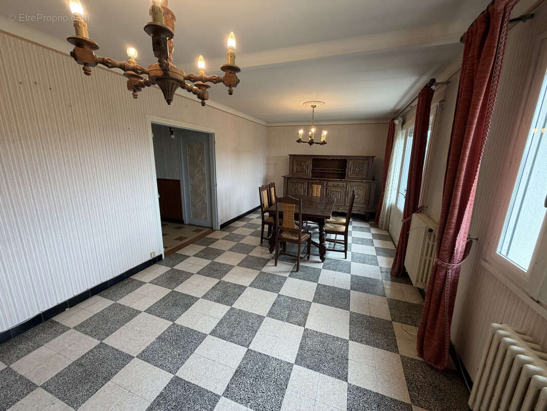 Maison à CHATEAUDUN