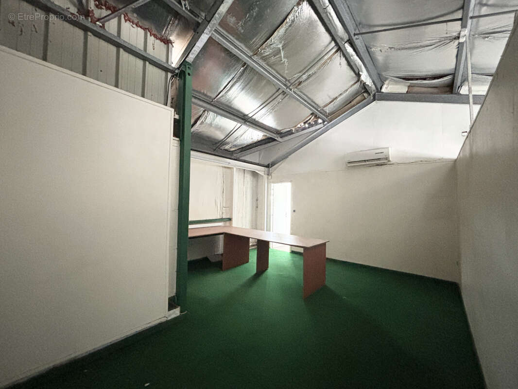 Commerce à FORT-DE-FRANCE