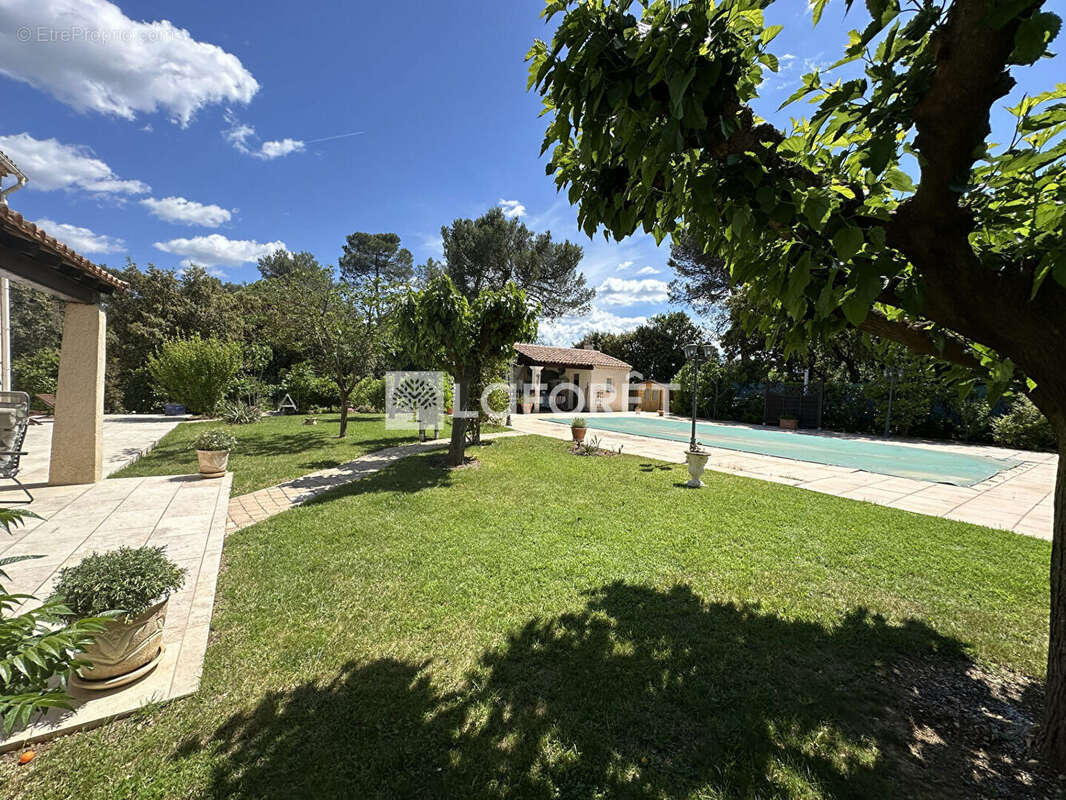 Maison à SAINT-MAXIMIN-LA-SAINTE-BAUME