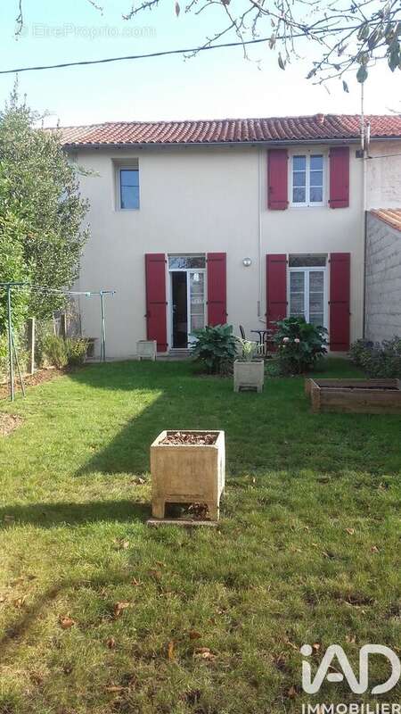 Photo 3 - Maison à SAINTES
