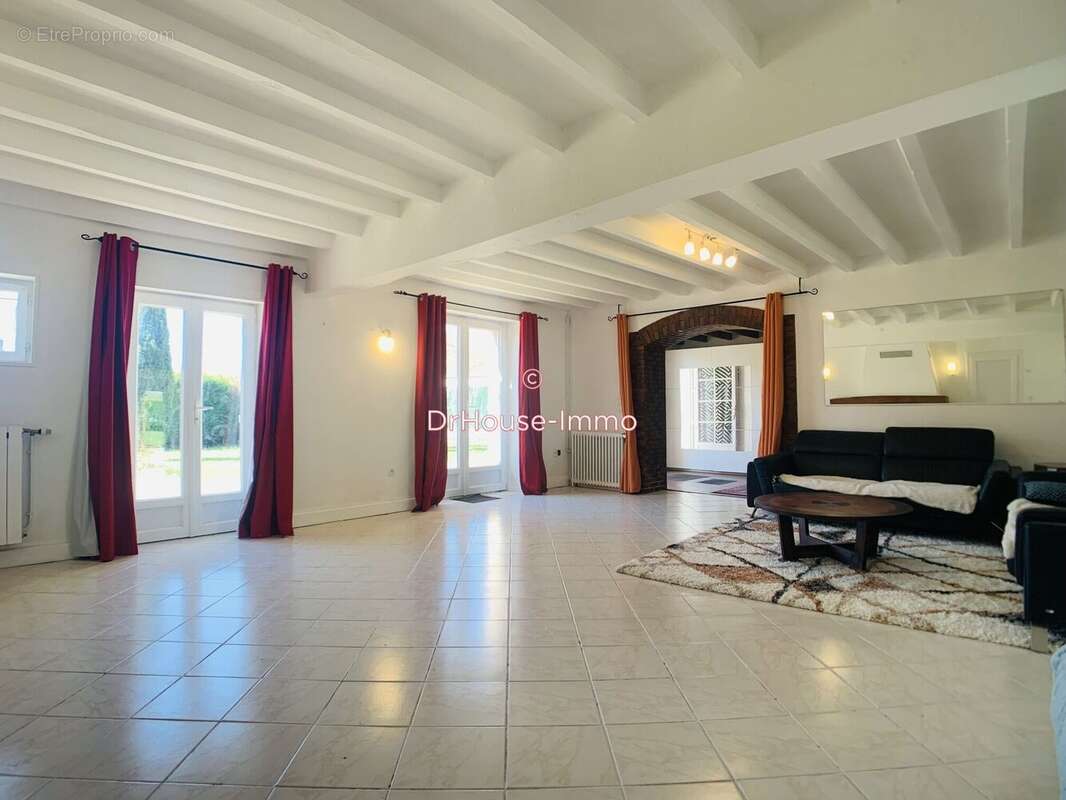 Maison à VILLEMANDEUR
