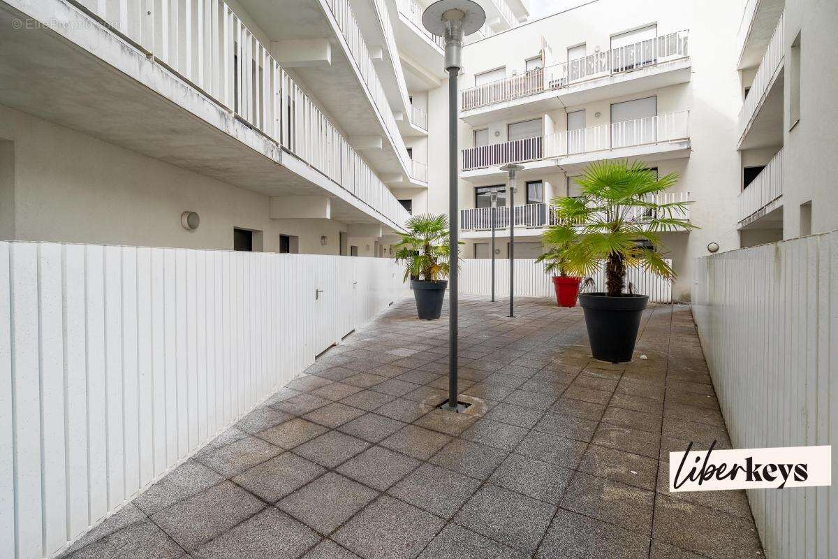 Appartement à BEGLES