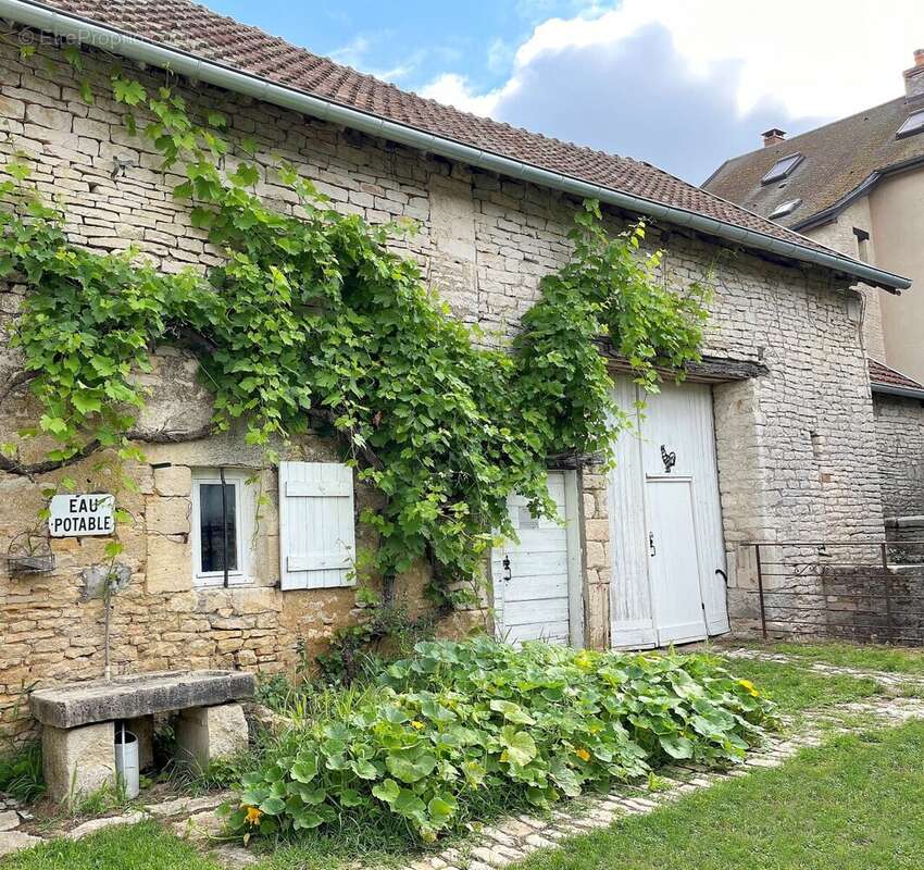 Christophe 02 - Maison à MONTBOILLON